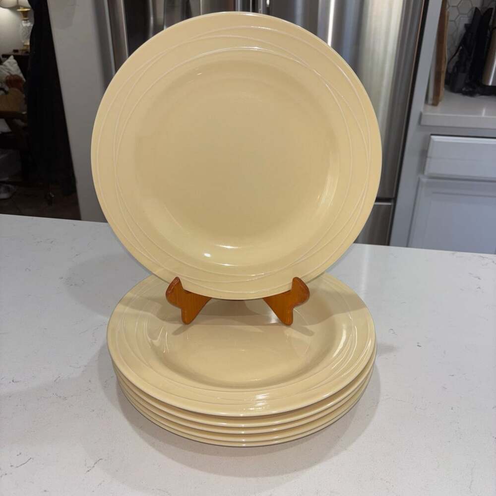 Pottery Barn Spiral Yellow 11” Dinner Plates Set of 6